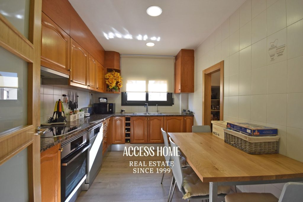 Casa con piscina entre Alella y El Masnou a 600 metros de la playa
