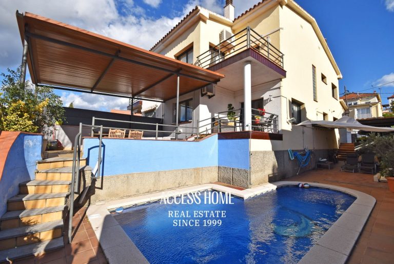 Casa con piscina entre Alella y El Masnou a 600 metros de la playa