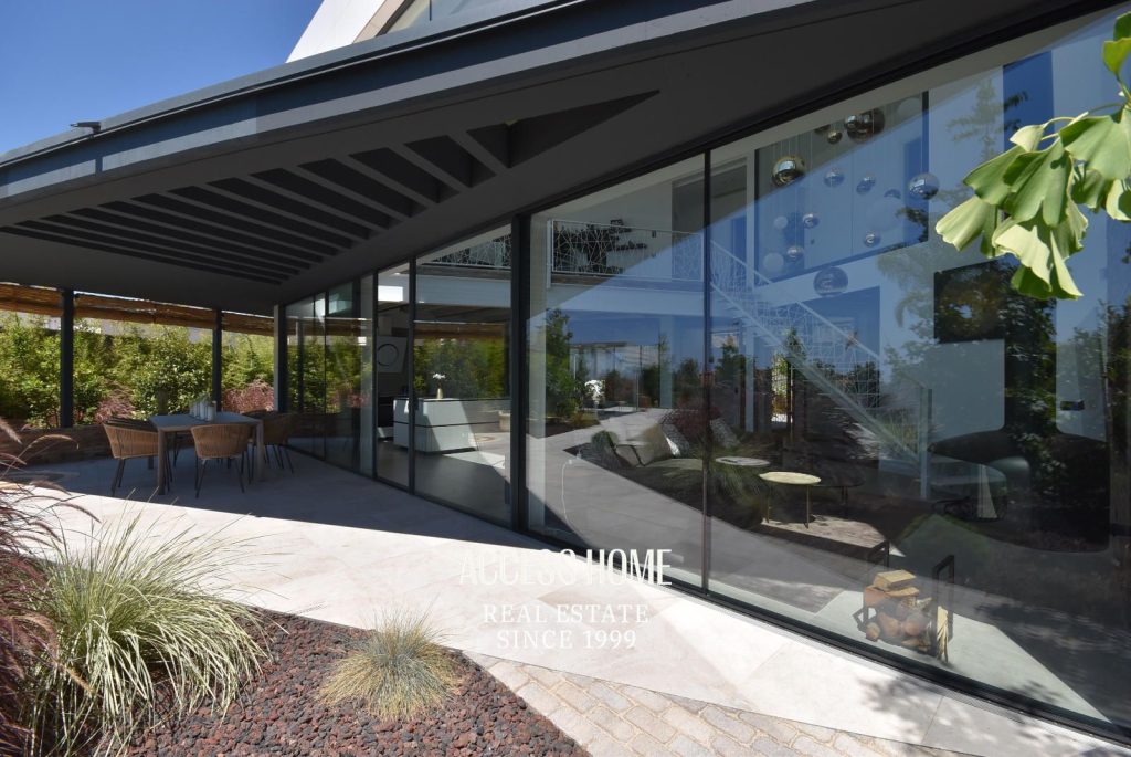 Exclusiva casa de diseño en venta en  la Urbanización Can Quirze