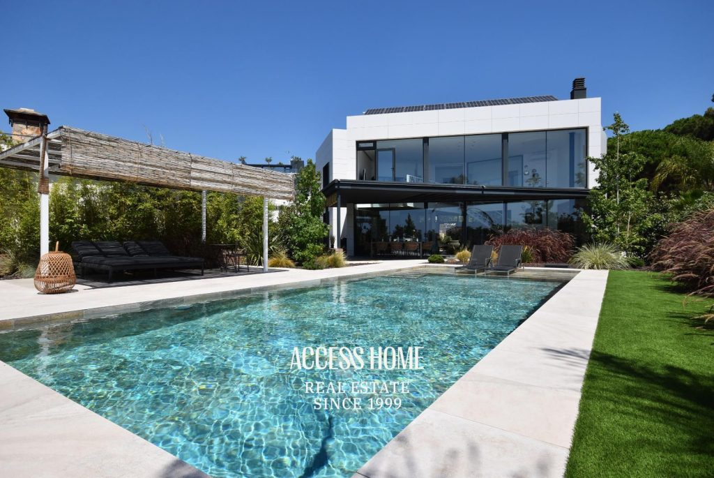 Exclusiva casa de diseño en venta en  la Urbanización Can Quirze