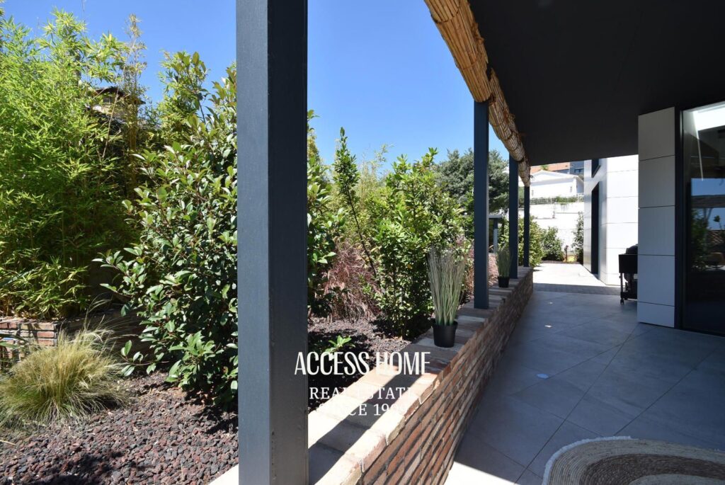 Exclusiva casa de diseño en venta en  la Urbanización Can Quirze