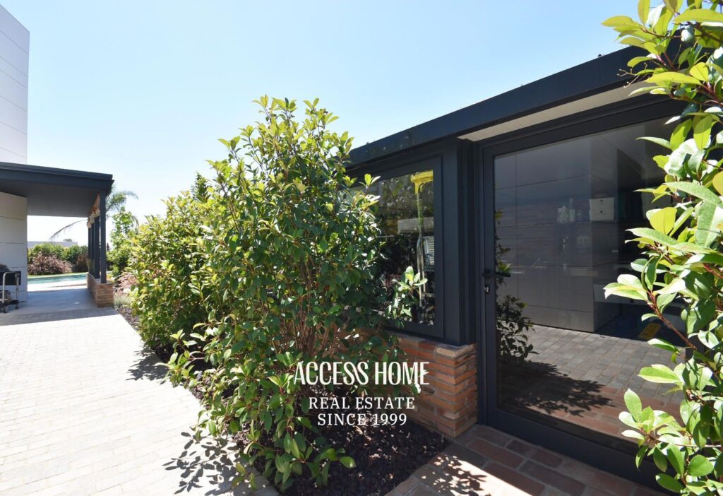 Exclusiva casa de diseño en venta en  la Urbanización Can Quirze