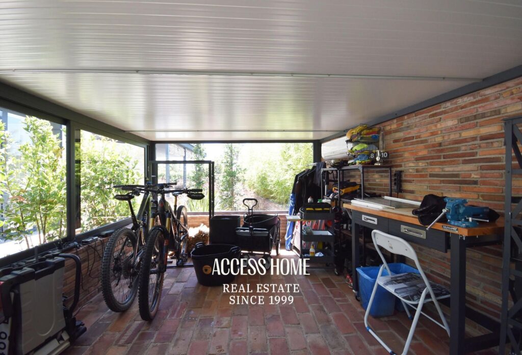 Exclusiva casa de diseño en venta en  la Urbanización Can Quirze