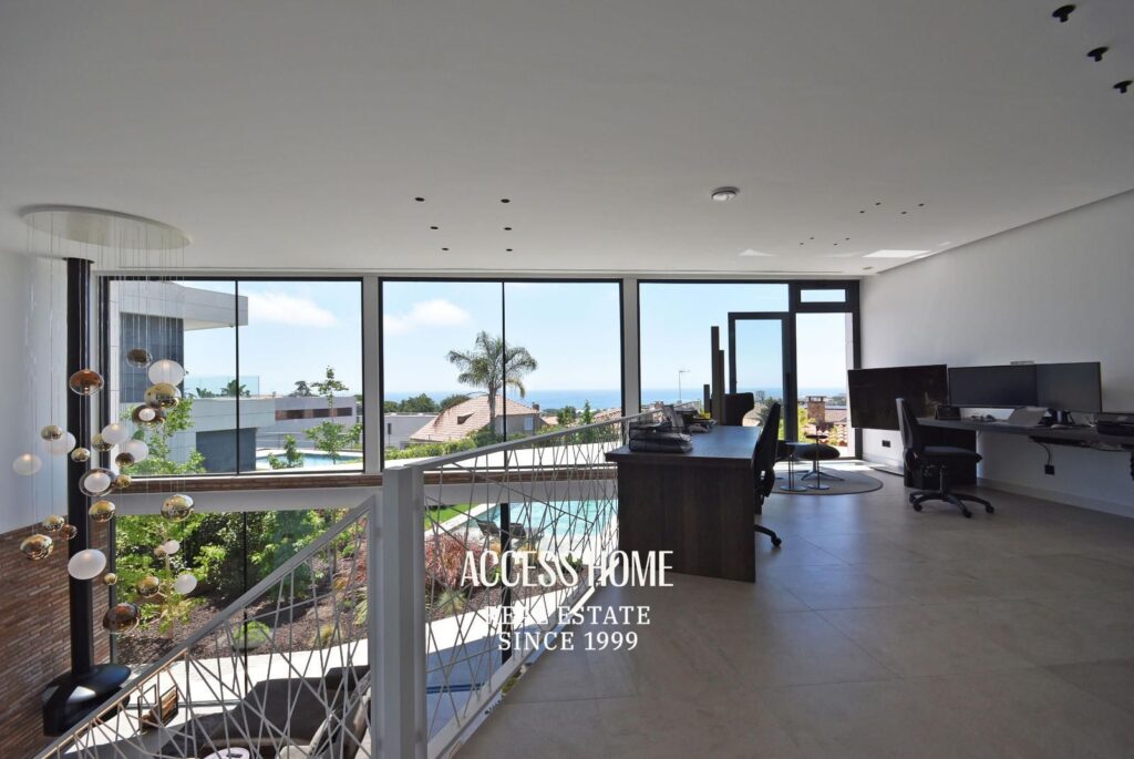 Exclusiva casa de diseño en venta en  la Urbanización Can Quirze