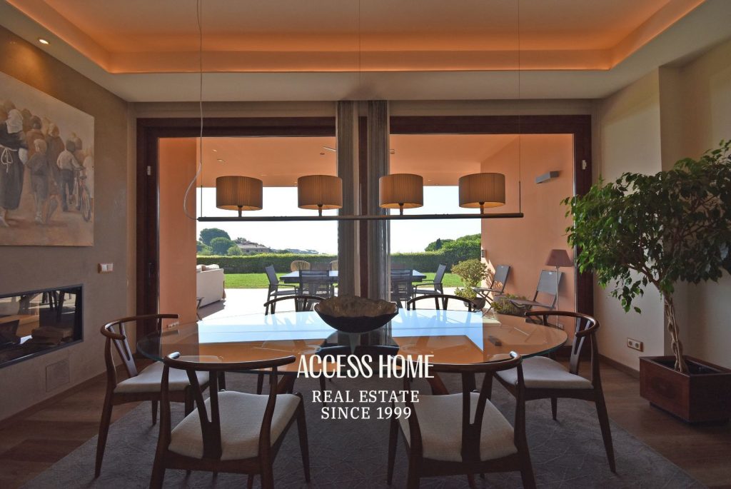 Exclusividad, diseño y Mediterráneo: una vivienda excepcional en centro de Sant Vicenç de Montalt