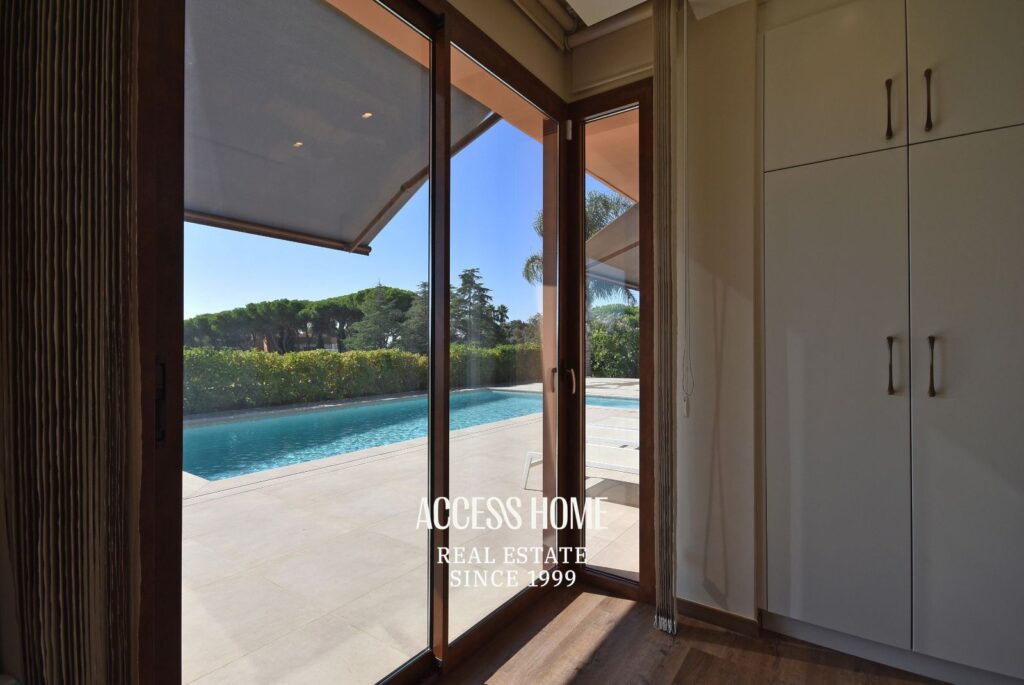 Exclusividad, diseño y Mediterráneo: una vivienda excepcional en centro de Sant Vicenç de Montalt
