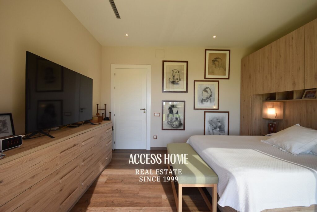 Exclusividad, diseño y Mediterráneo: una vivienda excepcional en centro de Sant Vicenç de Montalt