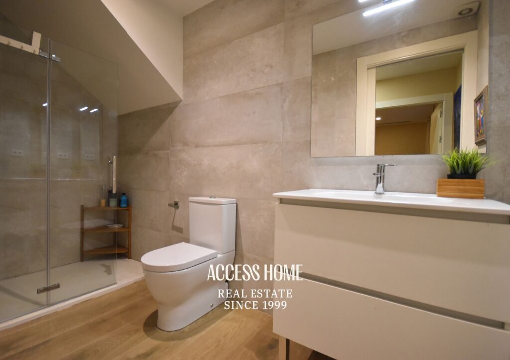 Exclusividad, diseño y Mediterráneo: una vivienda excepcional en centro de Sant Vicenç de Montalt