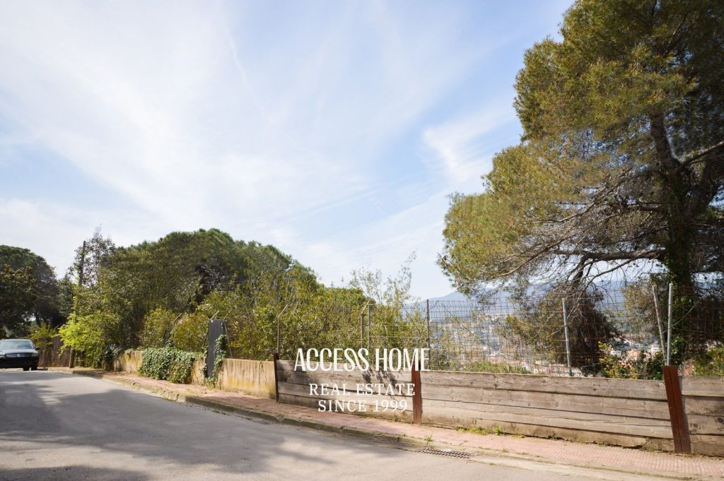 Parcela en venta en la urbanización Can Tolra Cabrils
