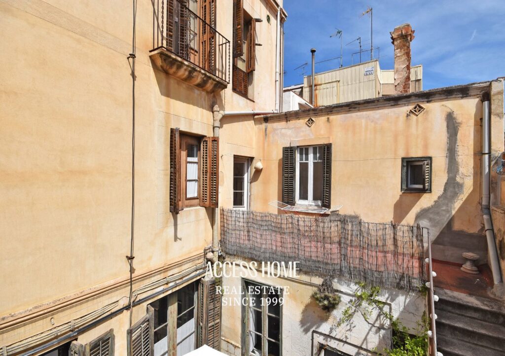 Casa señorial histórica en el centro de Arenys de Mar
