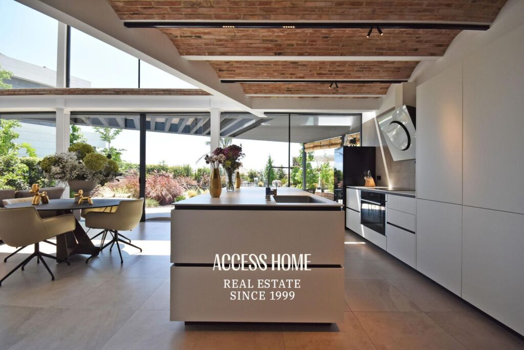 Exclusiva casa de diseño en alquiler en  la Urbanización Can Quirze