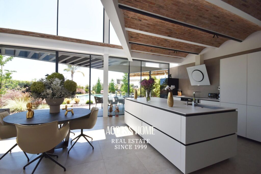 Exclusiva casa de diseño en alquiler en  la Urbanización Can Quirze