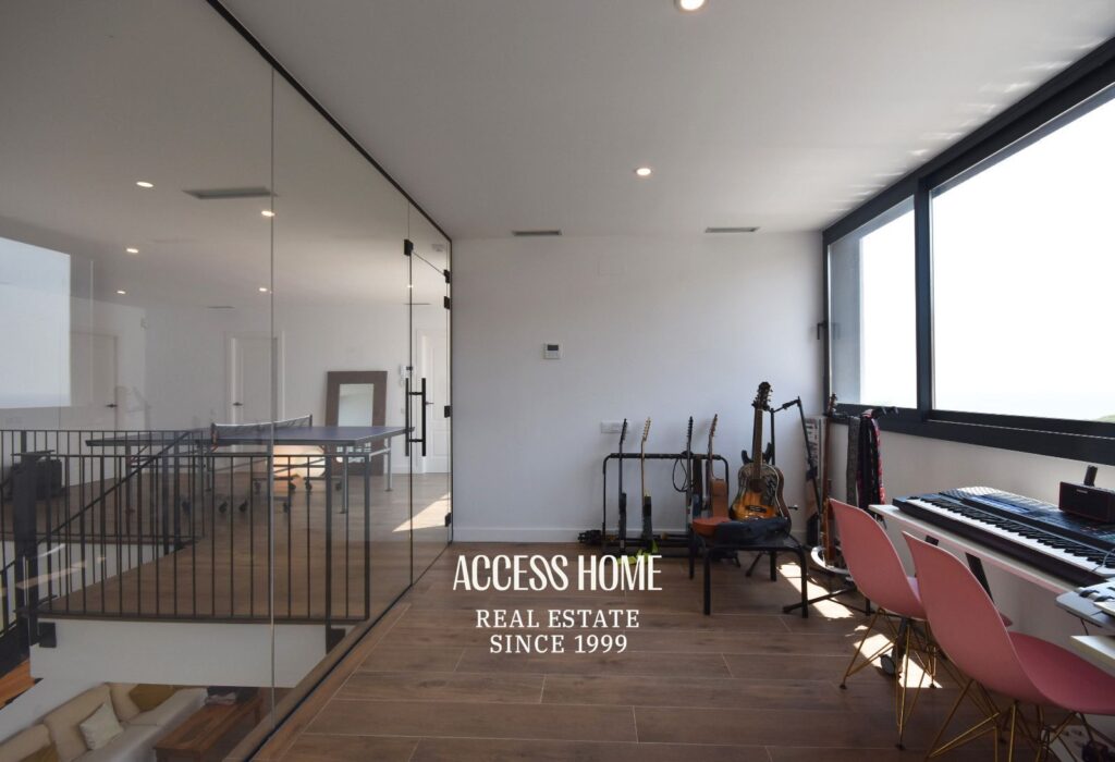 Casa seminueva en venta en Premià de Dalt con vistas al mar