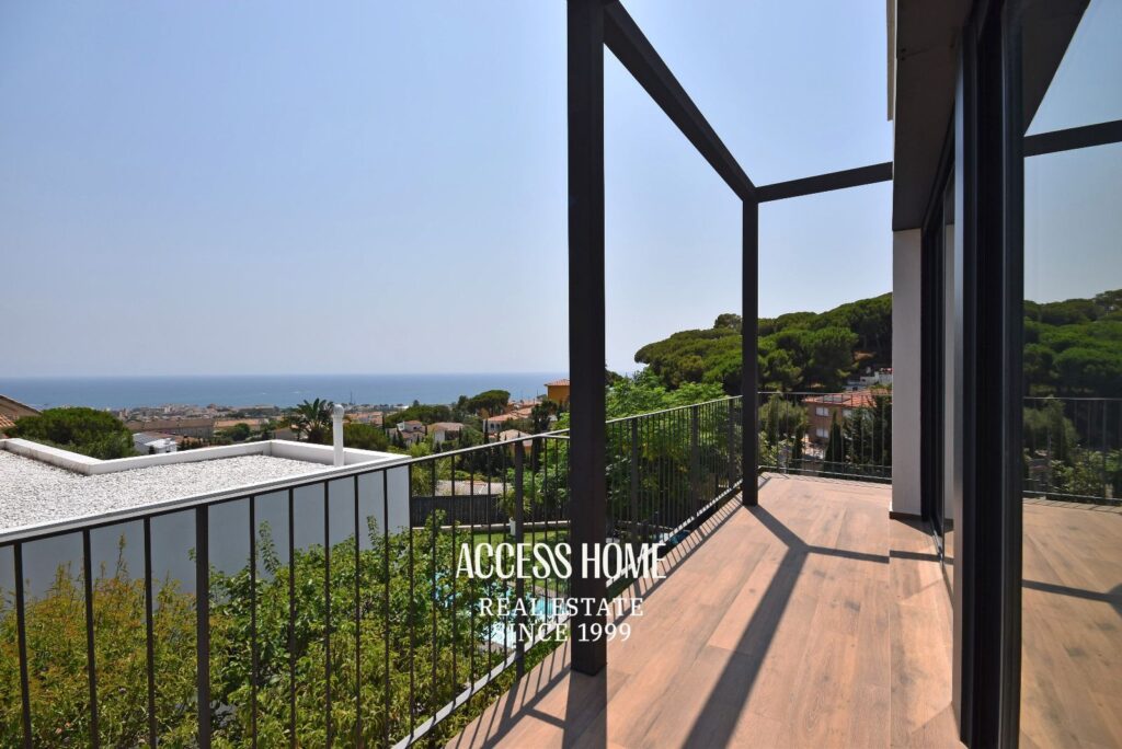 Casa seminueva en venta en Premià de Dalt con vistas al mar