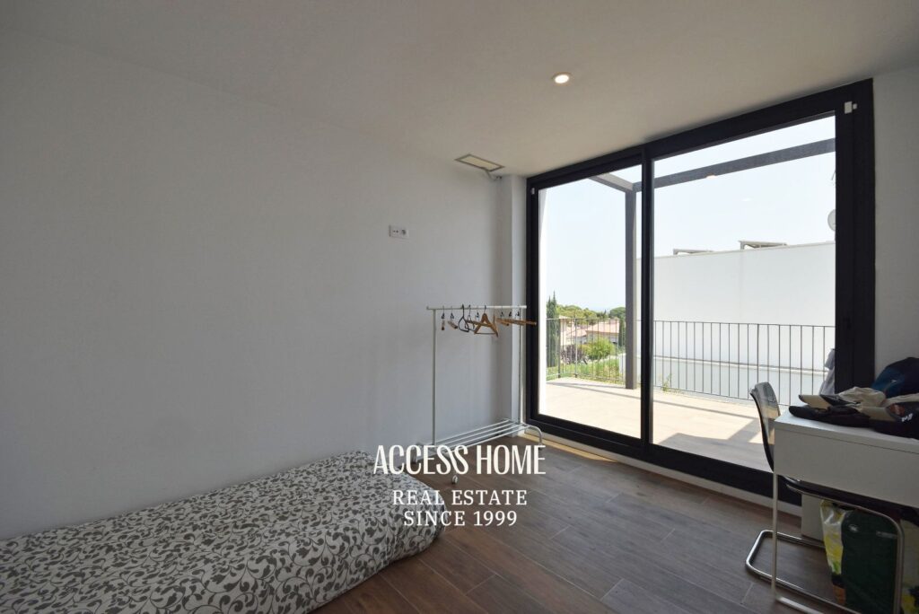 Casa seminueva en venta en Premià de Dalt con vistas al mar
