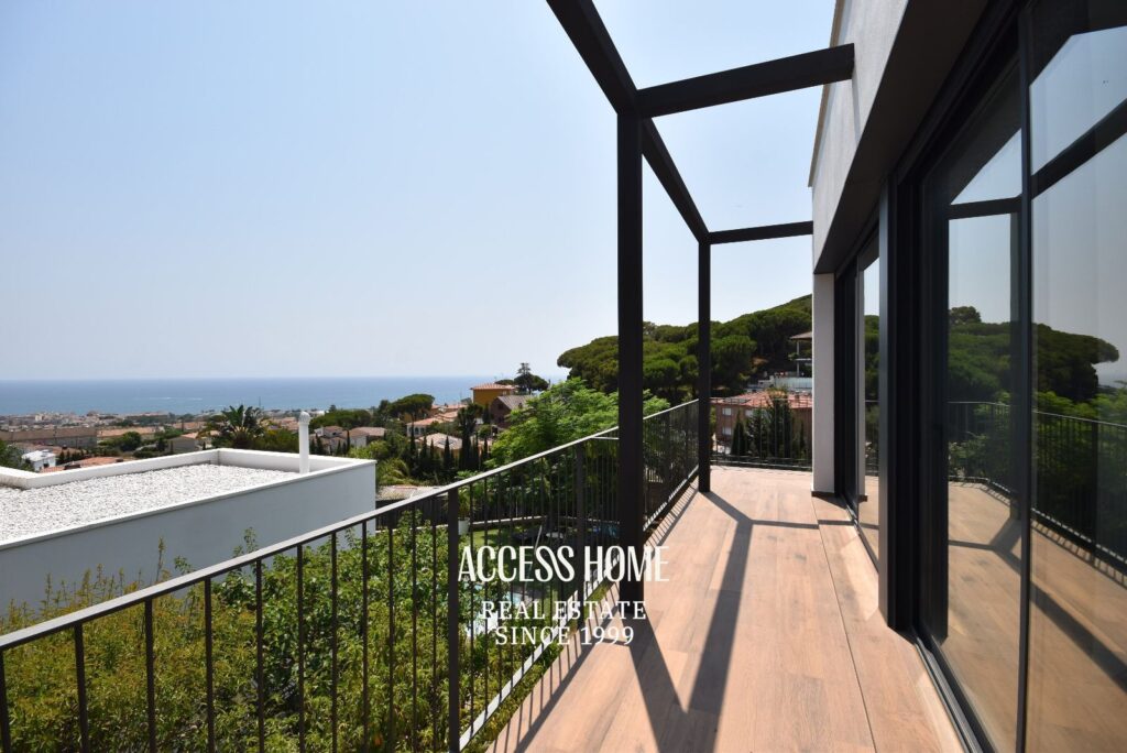 Casa seminueva en venta en Premià de Dalt con vistas al mar