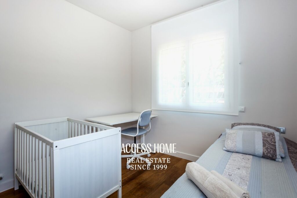 Villa de lujo  en venta con piscina privada a pasos del mar en Gavà Mar, Barcelona