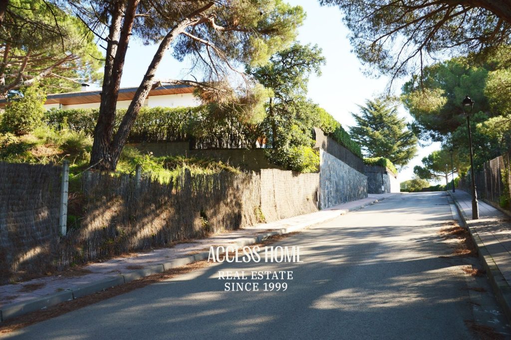 Parcela residencial a la venta en la urbanización Rocaferrera, Sant Andreu de Llavaneres