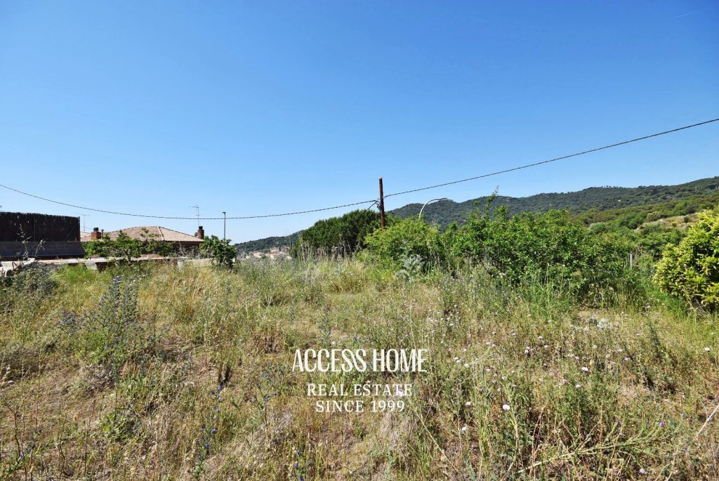 Parcela urbana de 680 m² con vistas al mar en Vilassar de Dalt