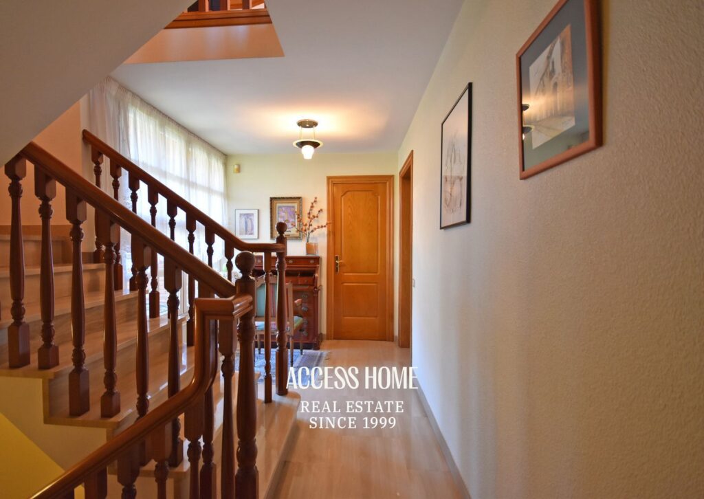 Exclusiva casa con piscina y terrazas con vistas a mar y montaña en El Masnou