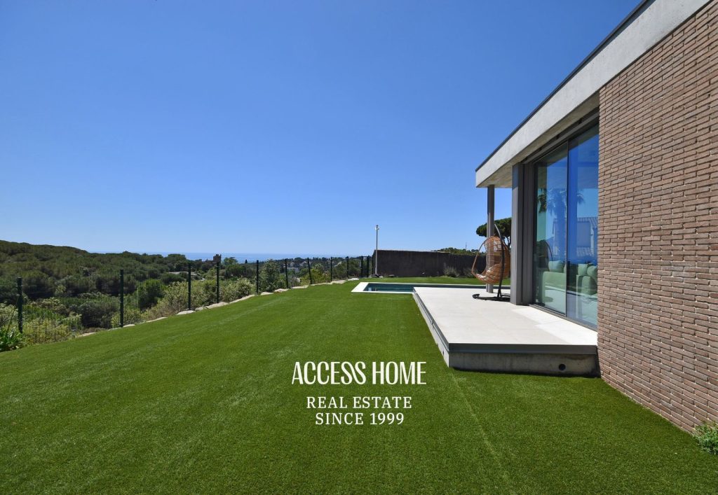 Villa de lujo en Cabrils  construida en el 2024, con piscina y vistas al mar