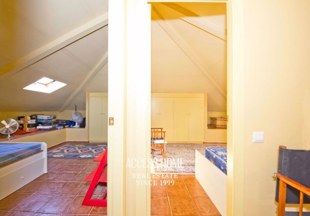Exclusiva villa con piscina y vistas al mar en Sant Berger, Teià