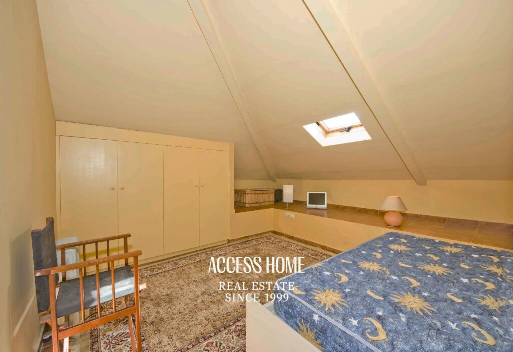 Exclusiva villa con piscina y vistas al mar en Sant Berger, Teià