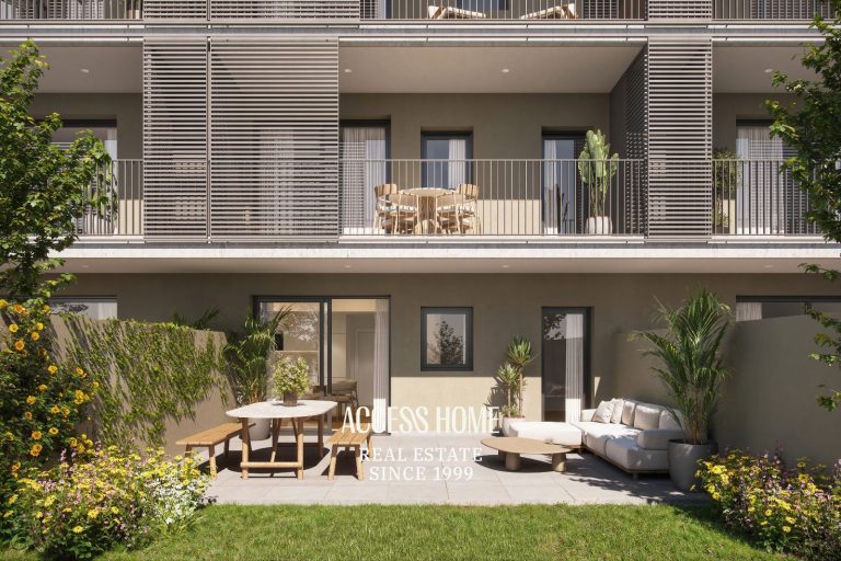 Ático dúplex de obra nueva con terraza privada en Tiana