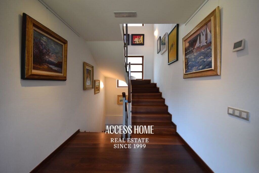 Exclusiva vivienda de diseño con jardín privado y vistas al mar en Cabrera de Mar
