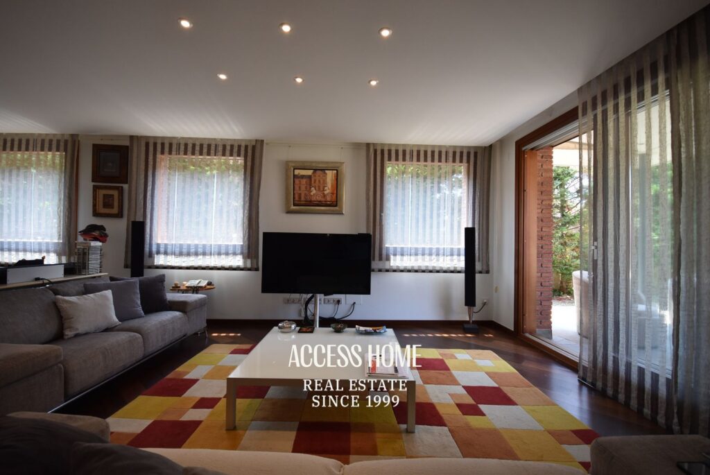 Exclusiva vivienda de diseño con jardín privado y vistas al mar en Cabrera de Mar