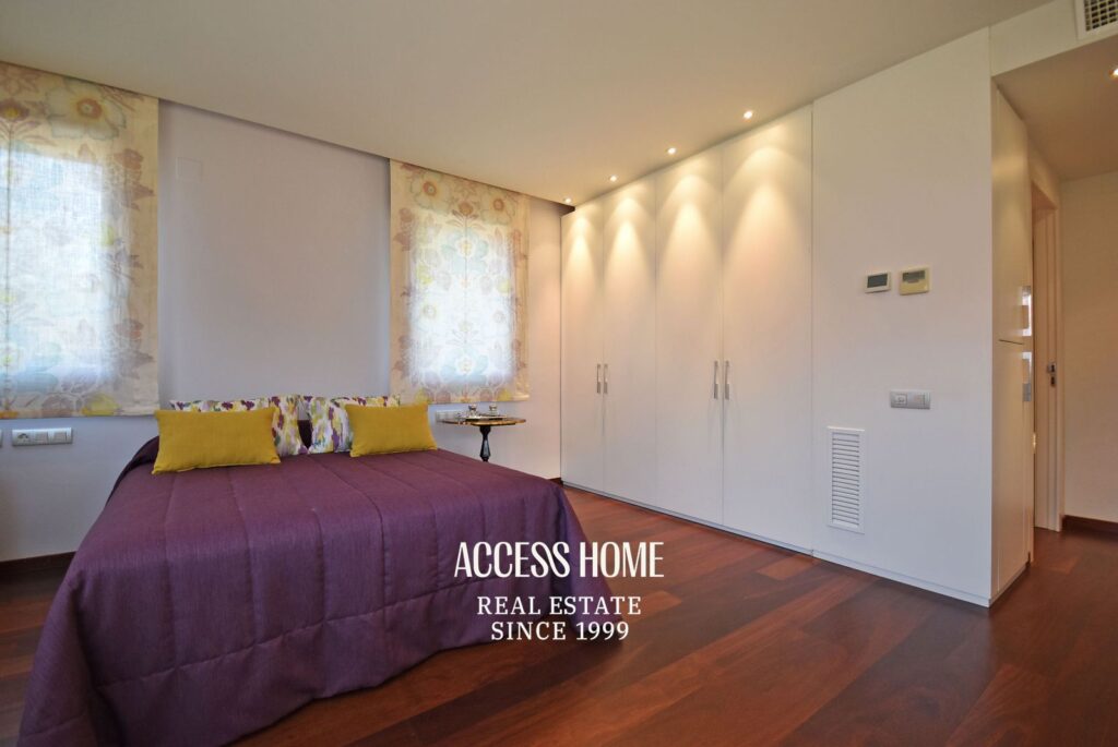 Exclusiva vivienda de diseño con jardín privado y vistas al mar en Cabrera de Mar