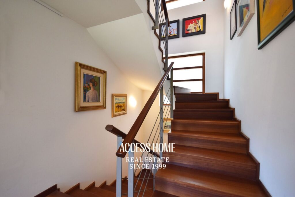 Exclusiva vivienda de diseño con jardín privado y vistas al mar en Cabrera de Mar