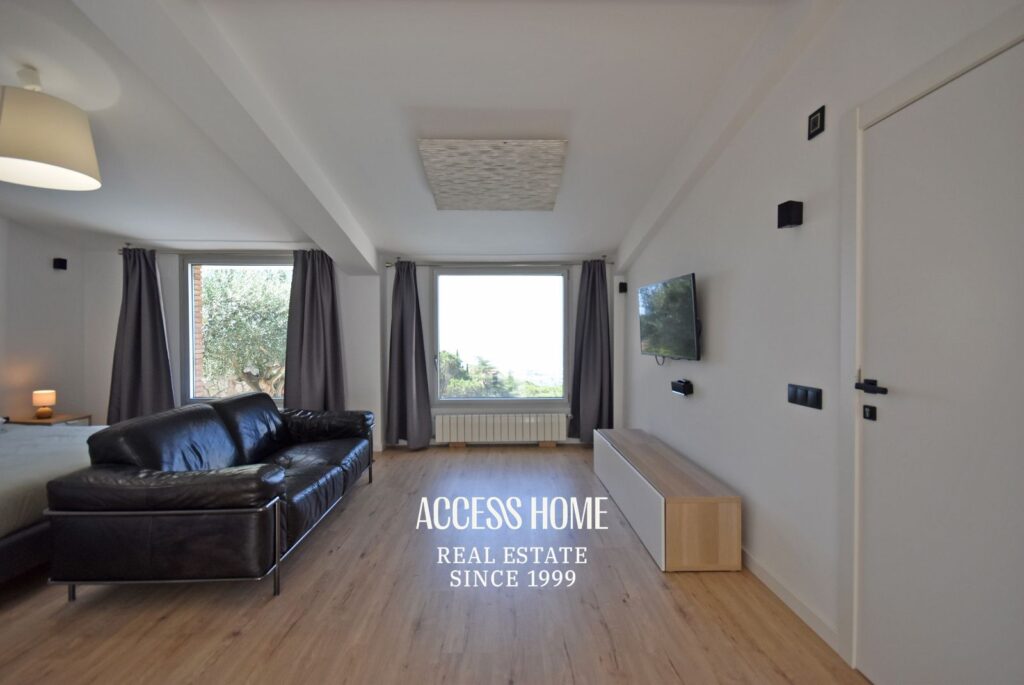 Exclusiva villa en Cabrils con vistas panorámicas al mar