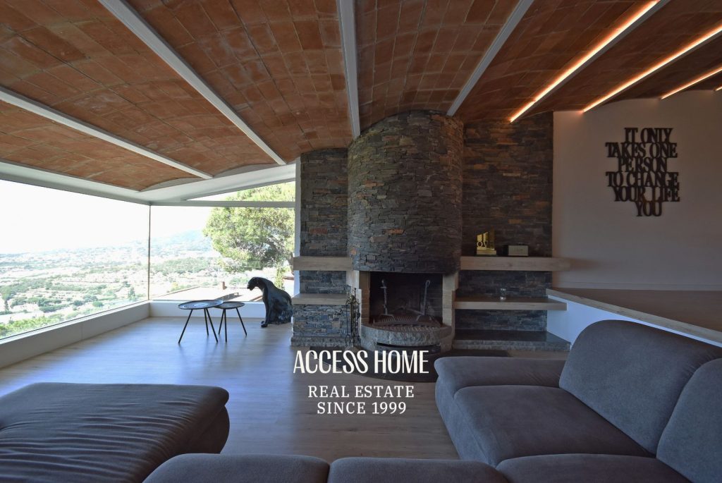 Exclusiva villa en Cabrils con vistas panorámicas al mar