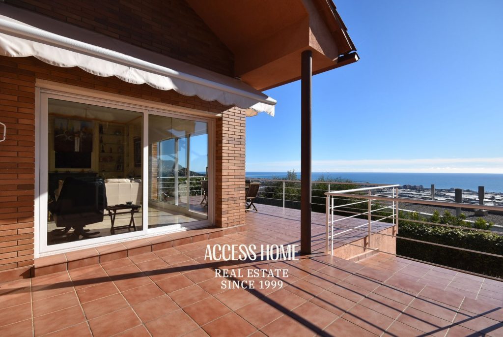 Casa con vistas a mar en Premià de Dalt