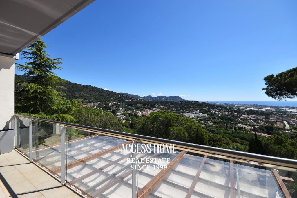 Exclusiva villa de lujo en venta en Premià de Dalt con impresionantes vistas al mar Mediterráneo