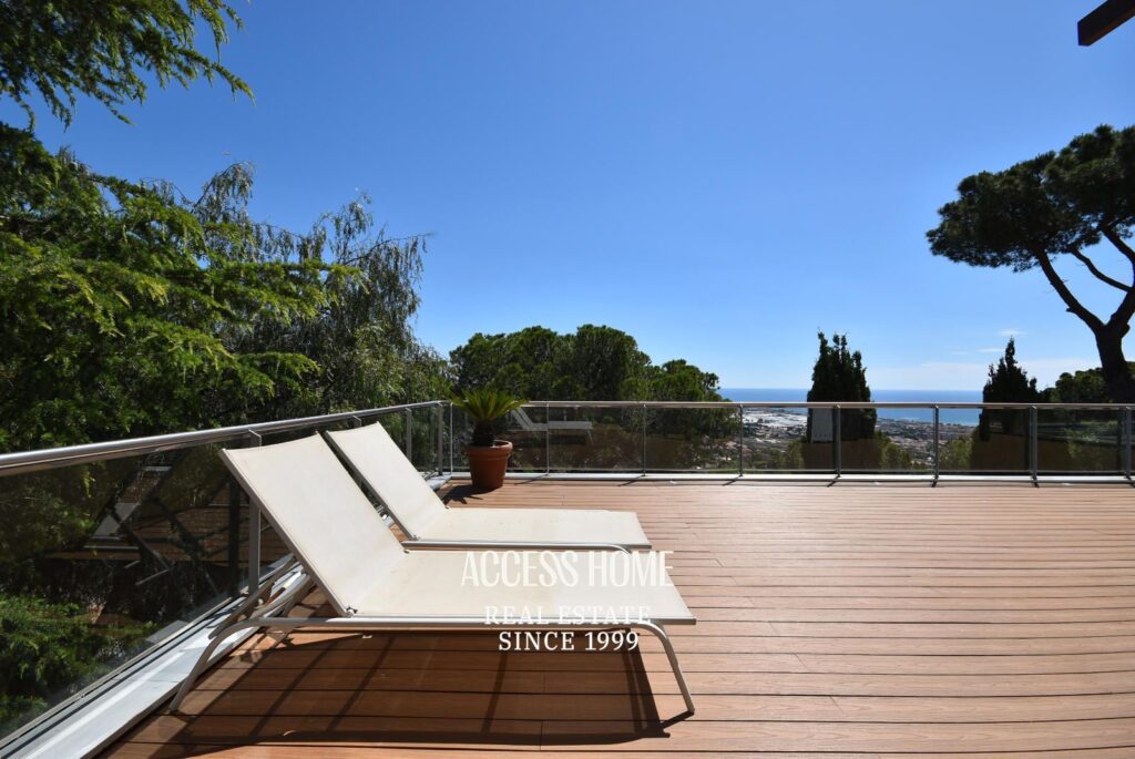 Exclusiva villa de lujo en venta en Premià de Dalt con impresionantes vistas al mar Mediterráneo