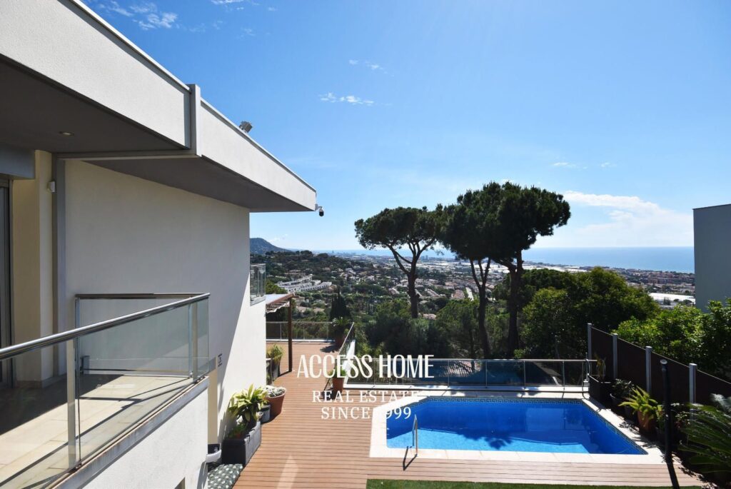 Exclusiva villa de lujo en venta en Premià de Dalt con impresionantes vistas al mar Mediterráneo