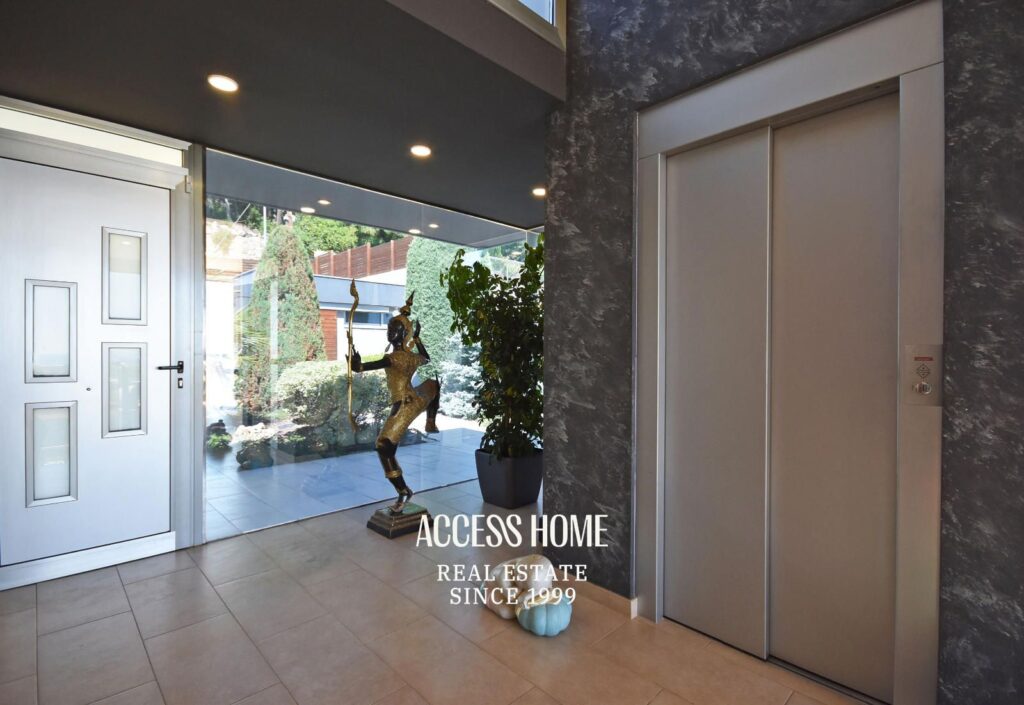 Exclusiva villa de lujo en venta en Premià de Dalt con impresionantes vistas al mar Mediterráneo
