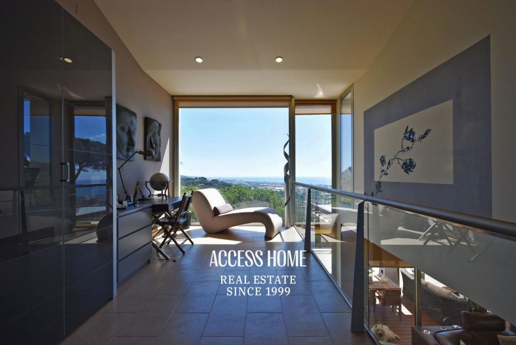 Exclusiva villa de lujo en venta en Premià de Dalt con impresionantes vistas al mar Mediterráneo