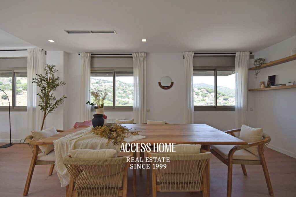 Casa en venta en Alella con jardín, piscina y privacidad a pocos minutos de Barcelona