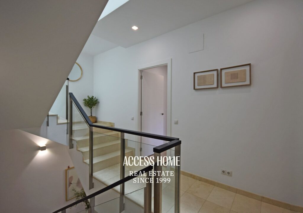 Casa en venta en Alella con jardín, piscina y privacidad a pocos minutos de Barcelona