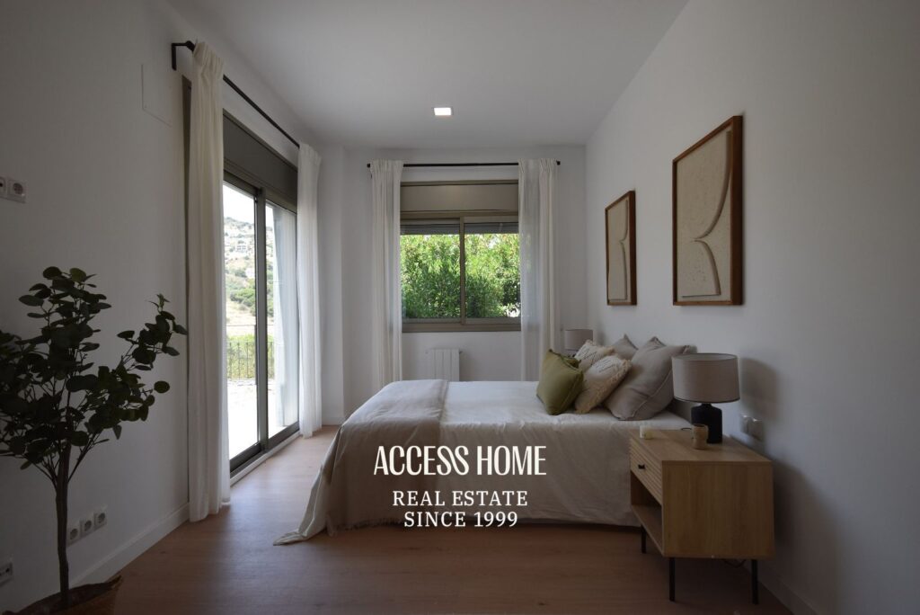 Casa en venta en Alella con jardín, piscina y privacidad a pocos minutos de Barcelona