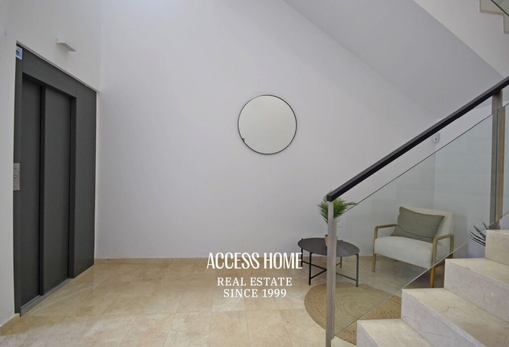 Casa reformada en Alella con piscina, jardín y vistas despejadas