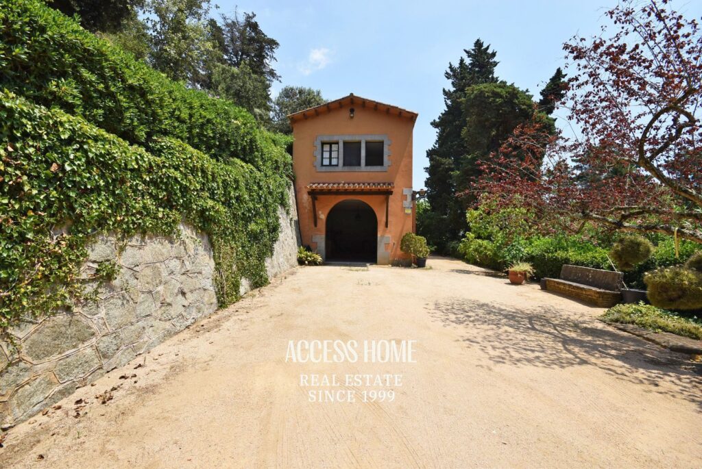 Exclusiva finca señorial de 40.000m2  Arenys de Munt