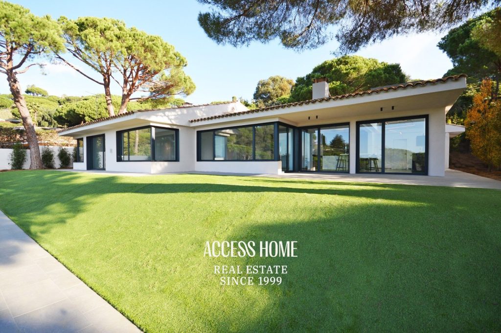 Exclusiva villa en alquiler en Supermaresme con vistas al mar y piscina privada