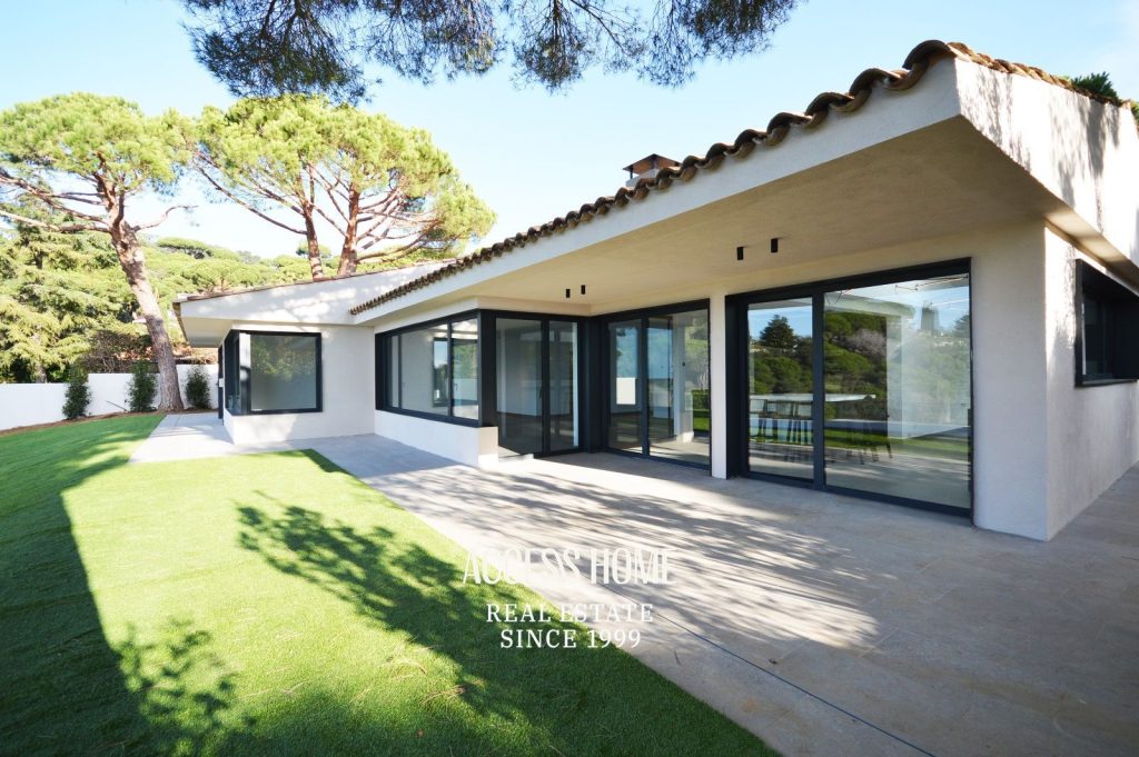 Exclusiva villa en alquiler en Supermaresme con vistas al mar y piscina privada