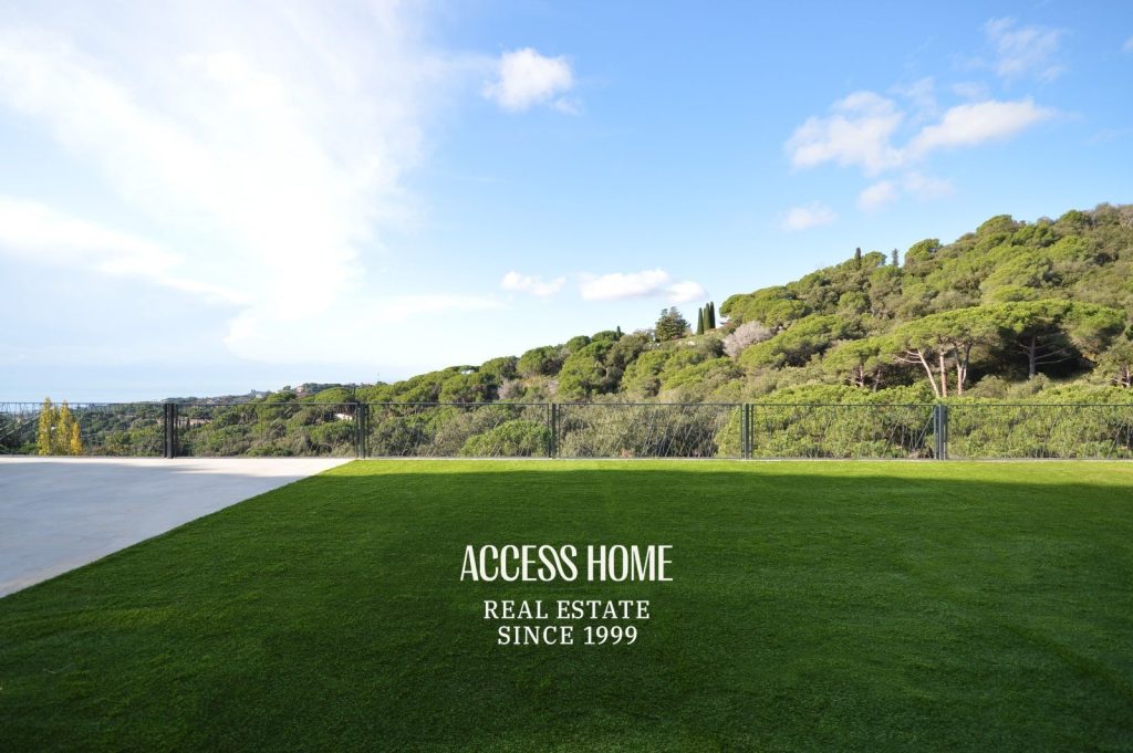 Exclusiva villa en alquiler en Supermaresme con vistas al mar y piscina privada