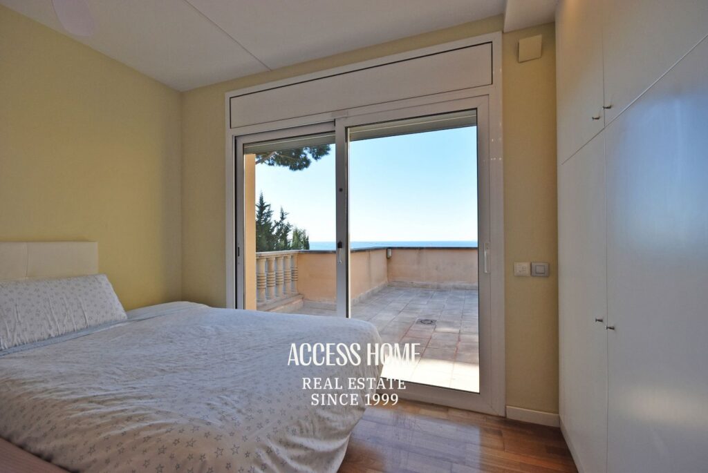 Villa en Alella, Can Teixidó, con piscina interior y exterior y vistas al mar