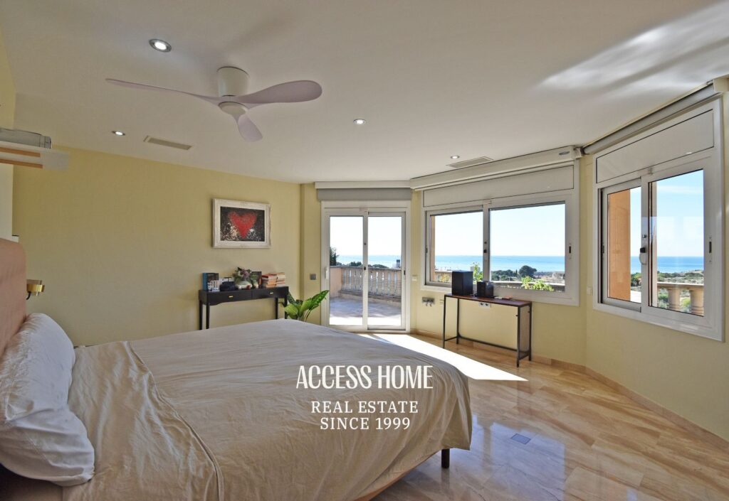 Villa en Alella, Can Teixidó, con piscina interior y exterior y vistas al mar